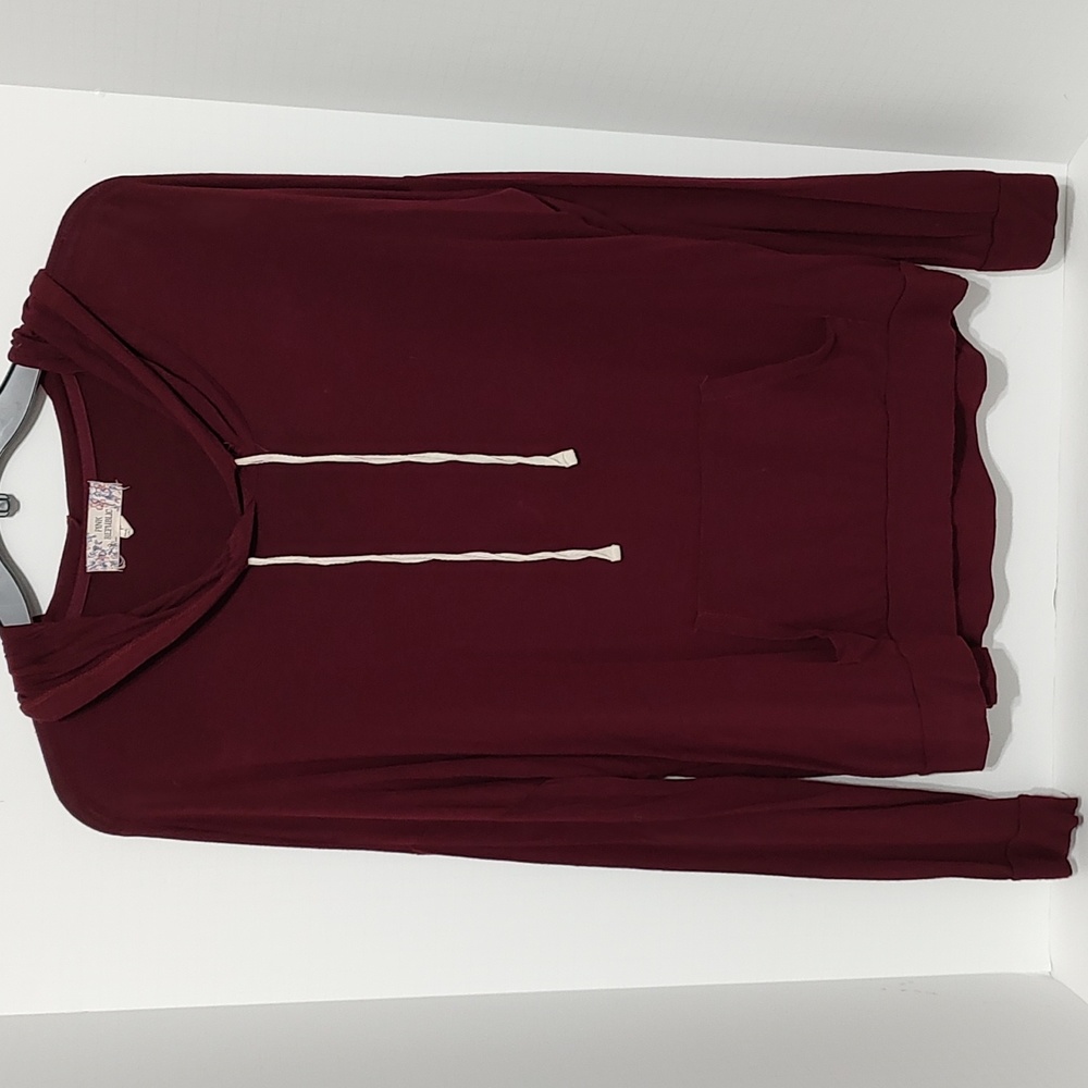 Wine Pink Republic Lightweight Hoodie sz Medium
